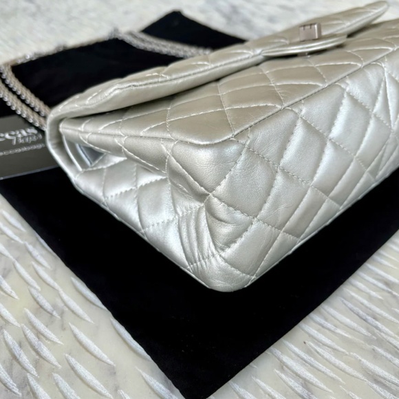 Authentic Chanel 2.55 Reissue 226 Silver Flap Bag - Picture 13 of 16